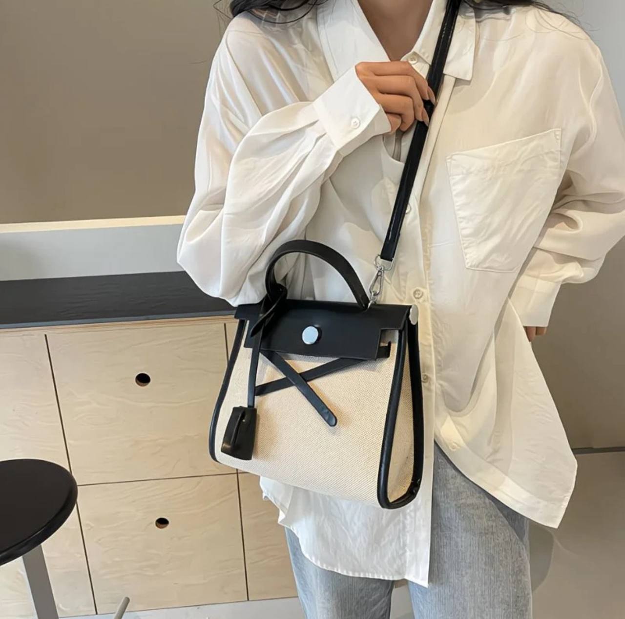 Вместительная сумка