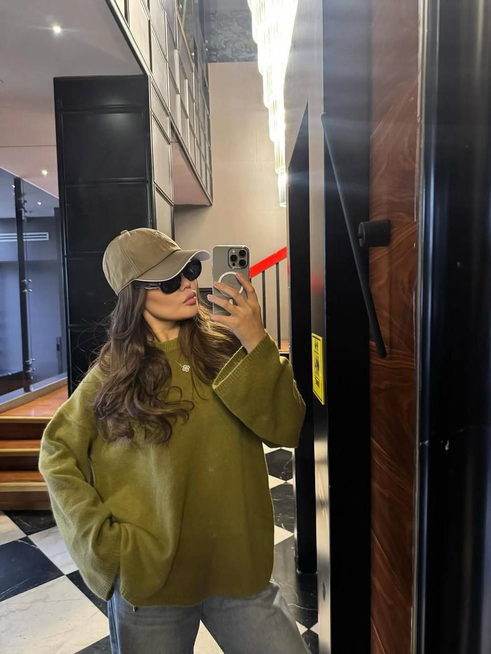 Трендовые свитеры