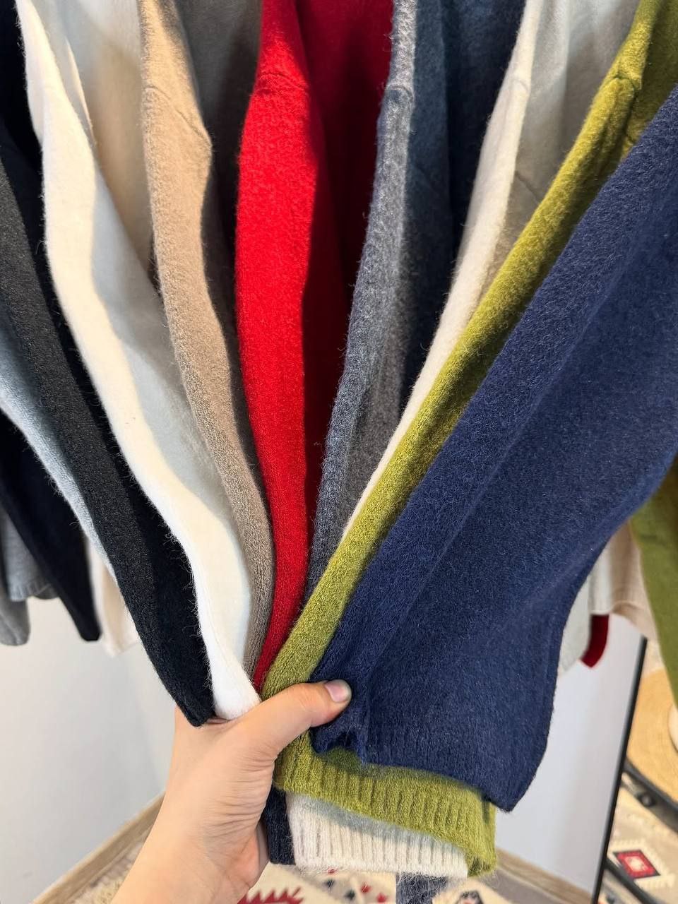 Трендовые свитеры