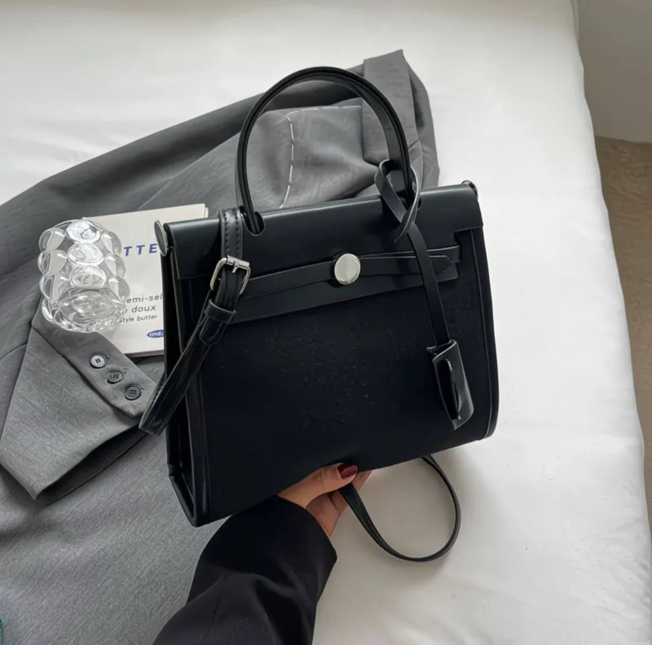 Вместительная сумка