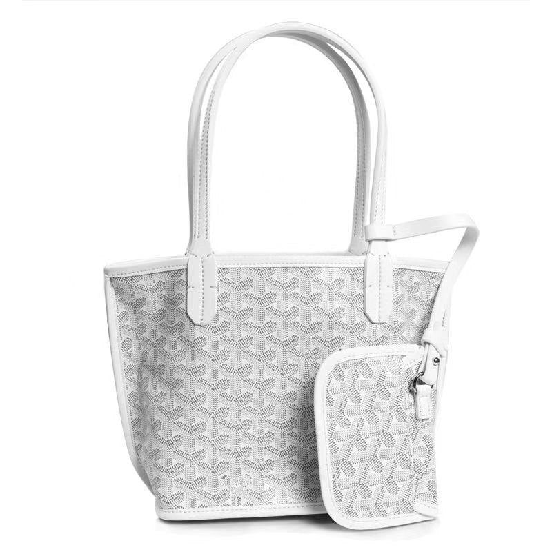 Трендовые сумки Goyard